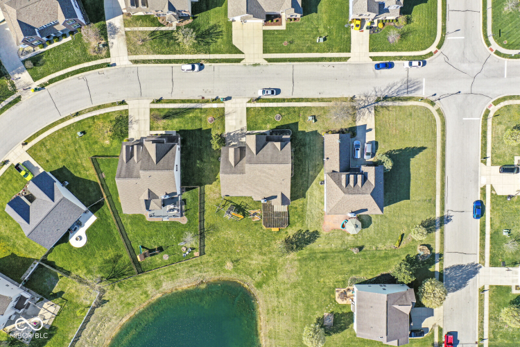 Listing Image 54
