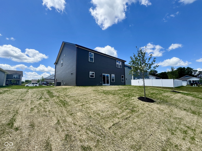 Listing Image 25