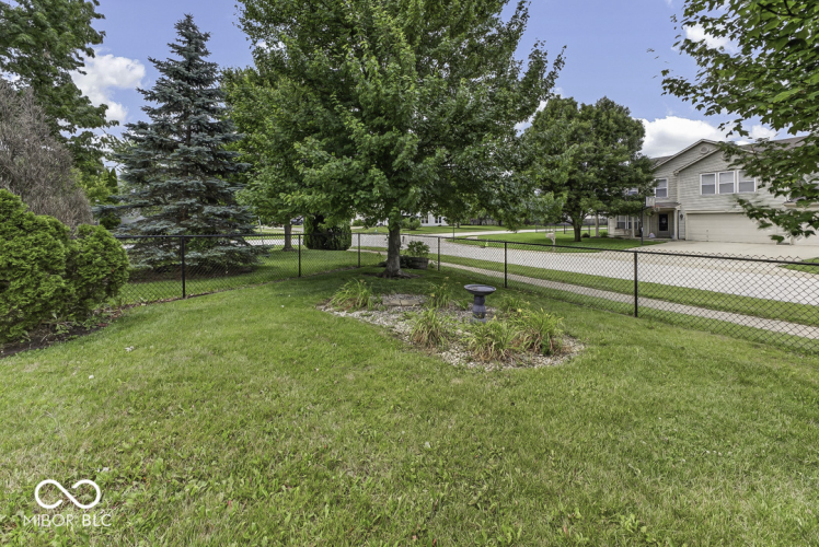 Listing Image 32