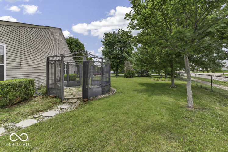 Listing Image 33