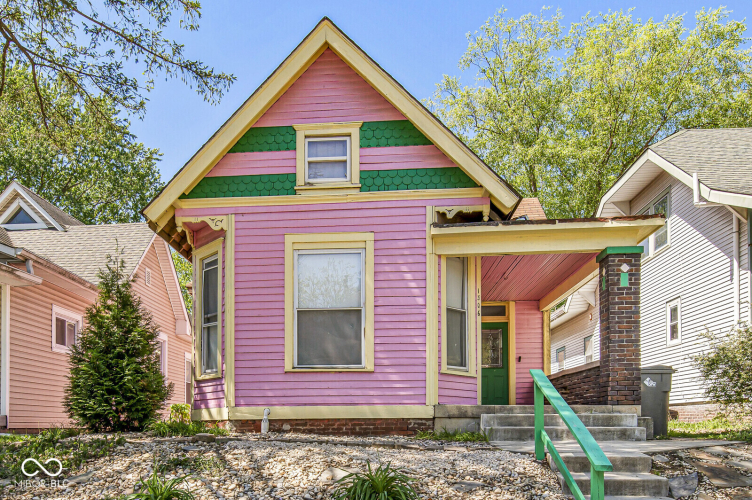 Listing Image 3