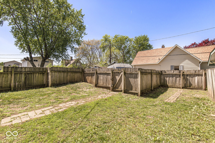 Listing Image 37