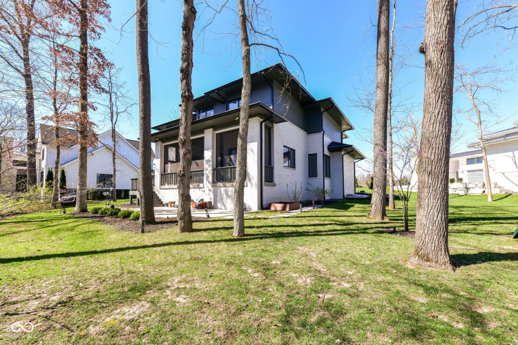 Listing Image 85