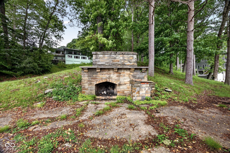 Listing Image 53