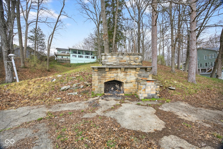 Listing Image 9