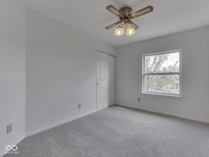 Listing Image 53