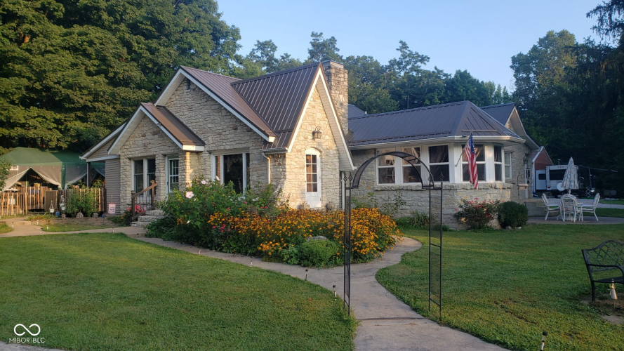 Listing Image 54