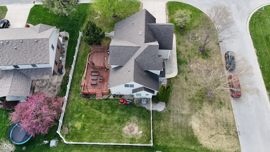 Listing Image 3