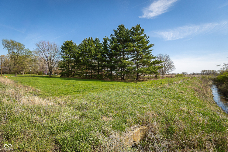 Listing Image 70