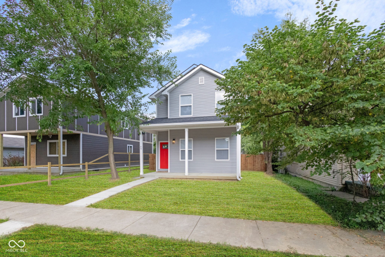 Listing Image 3