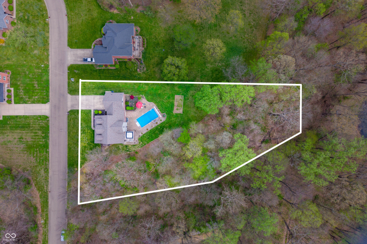 Listing Image 82