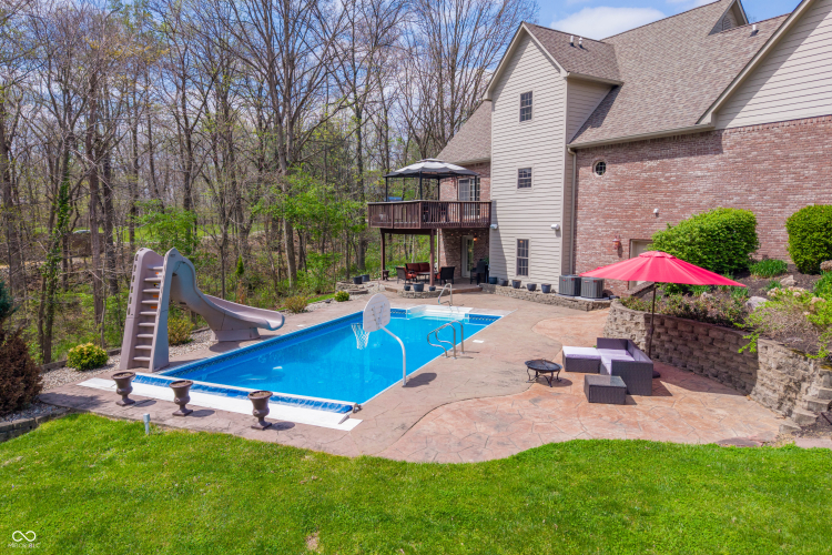 Listing Image 96