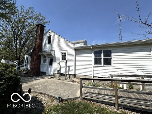 Listing Image 5
