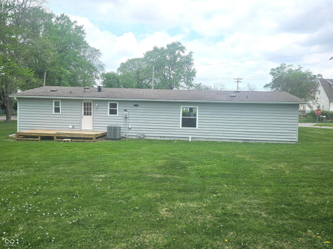 Listing Image 7