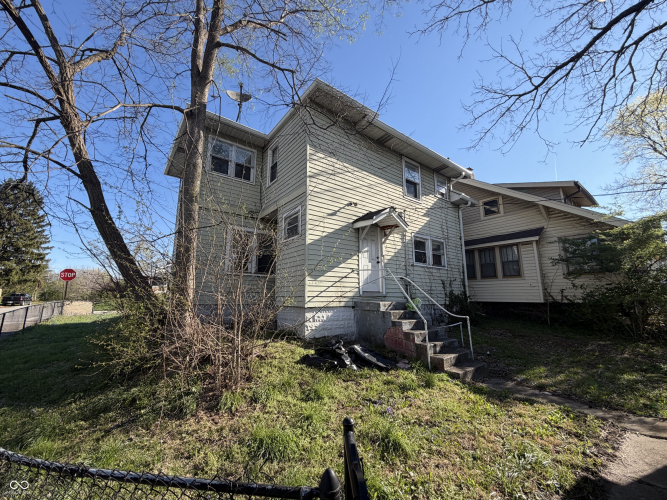 Listing Image 16