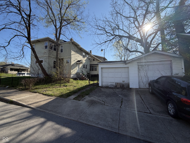 Listing Image 17