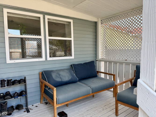 Listing Image 42
