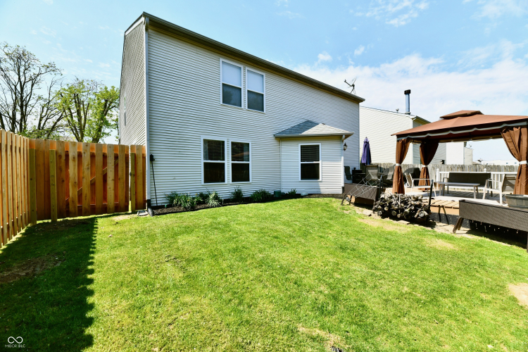 Listing Image 36