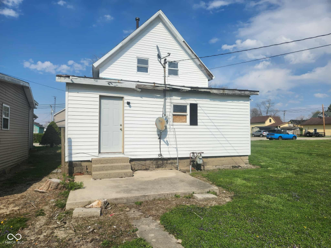 Listing Image 3