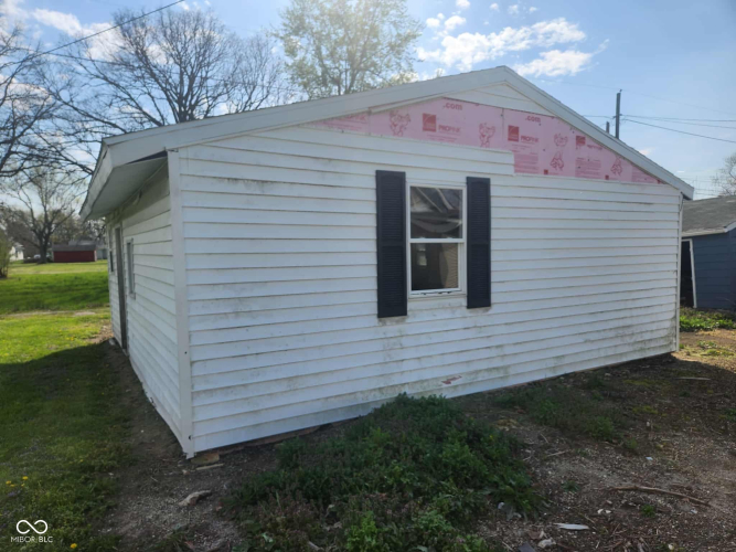 Listing Image 8