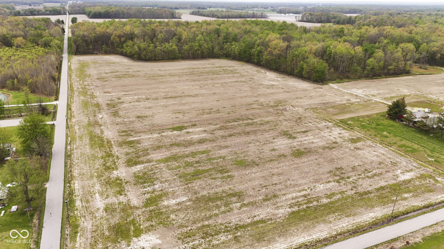 Listing Image 8