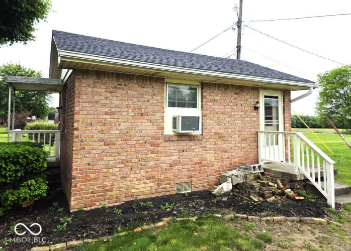 Listing Image 27