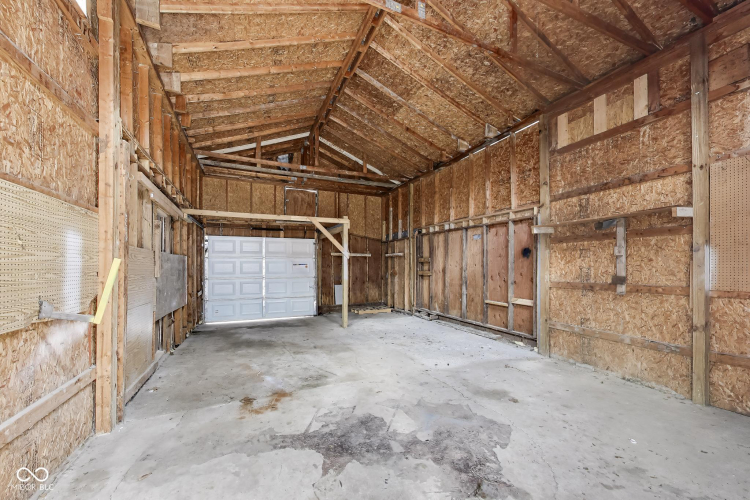 Listing Image 39