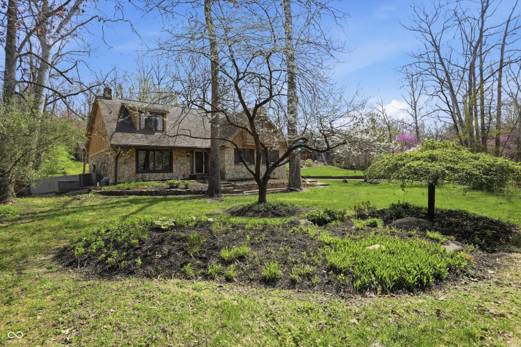 Listing Image 44