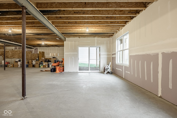 Listing Image 45