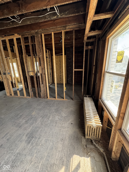 Listing Image 17