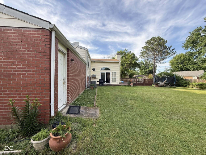 Listing Image 54
