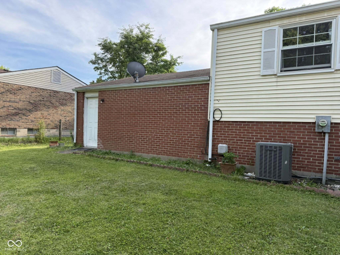 Listing Image 56