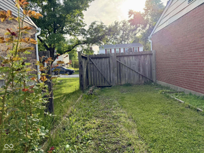 Listing Image 63