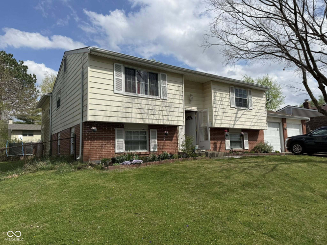 Listing Image 64