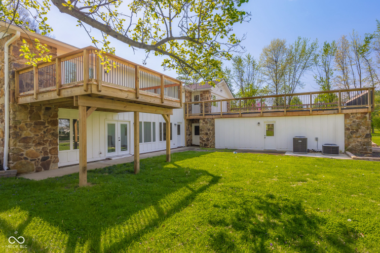 Listing Image 73