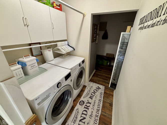Listing Image 20