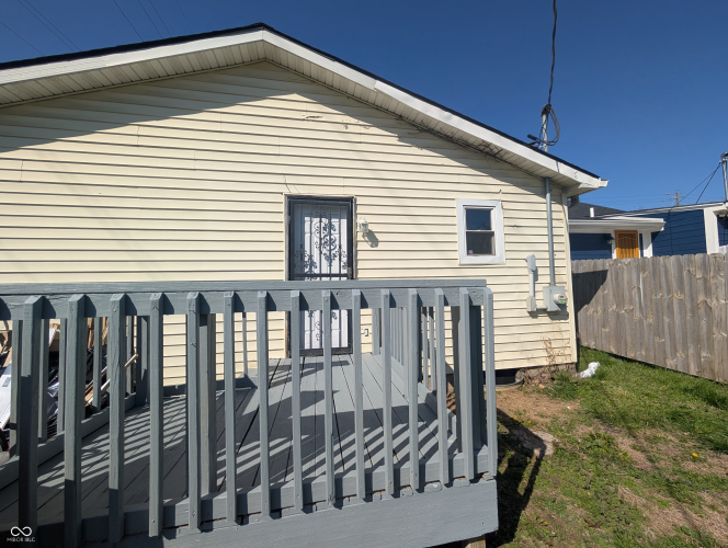 Listing Image 17