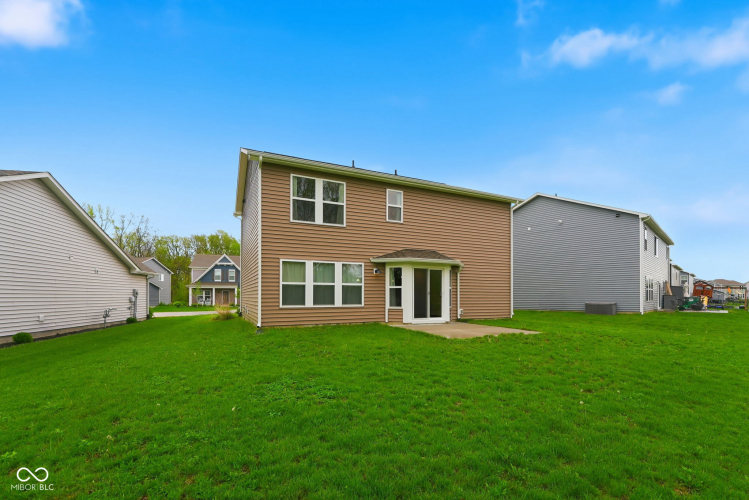 Listing Image 44