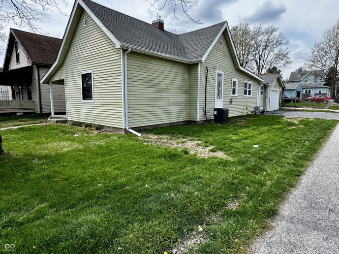 Listing Image 23