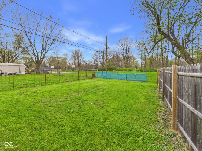 Listing Image 23