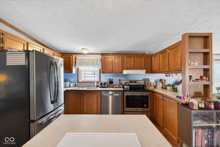Listing Image 13