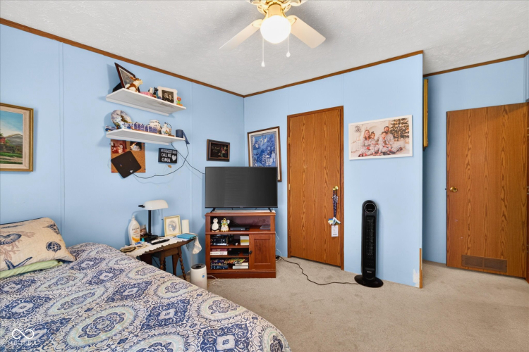 Listing Image 28