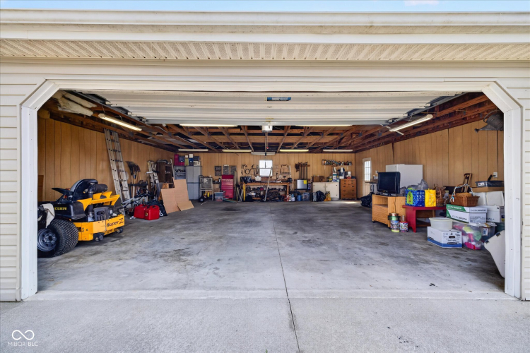 Listing Image 34