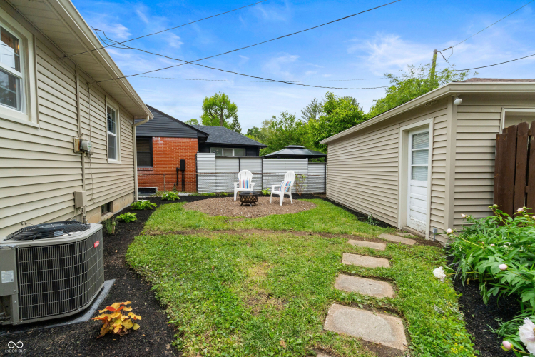 Listing Image 24