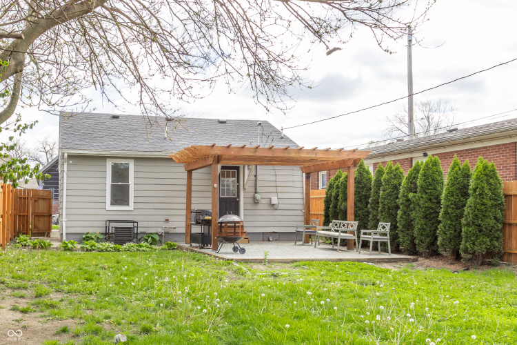 Listing Image 33