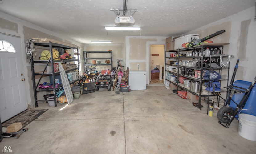 Listing Image 54