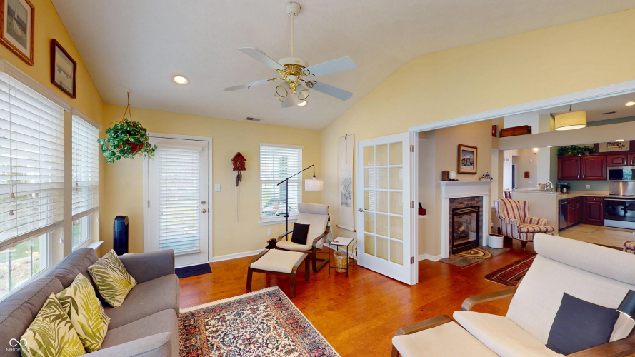 Listing Image 15