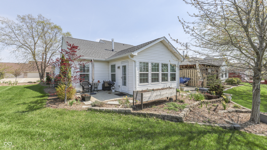 Listing Image 24