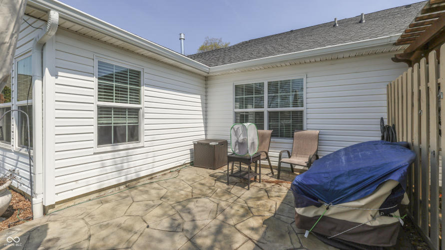 Listing Image 29