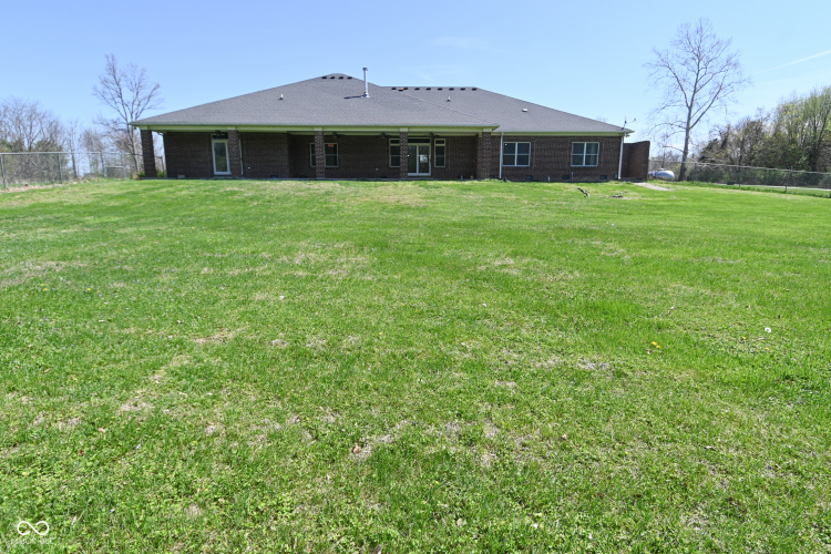 Listing Image 41